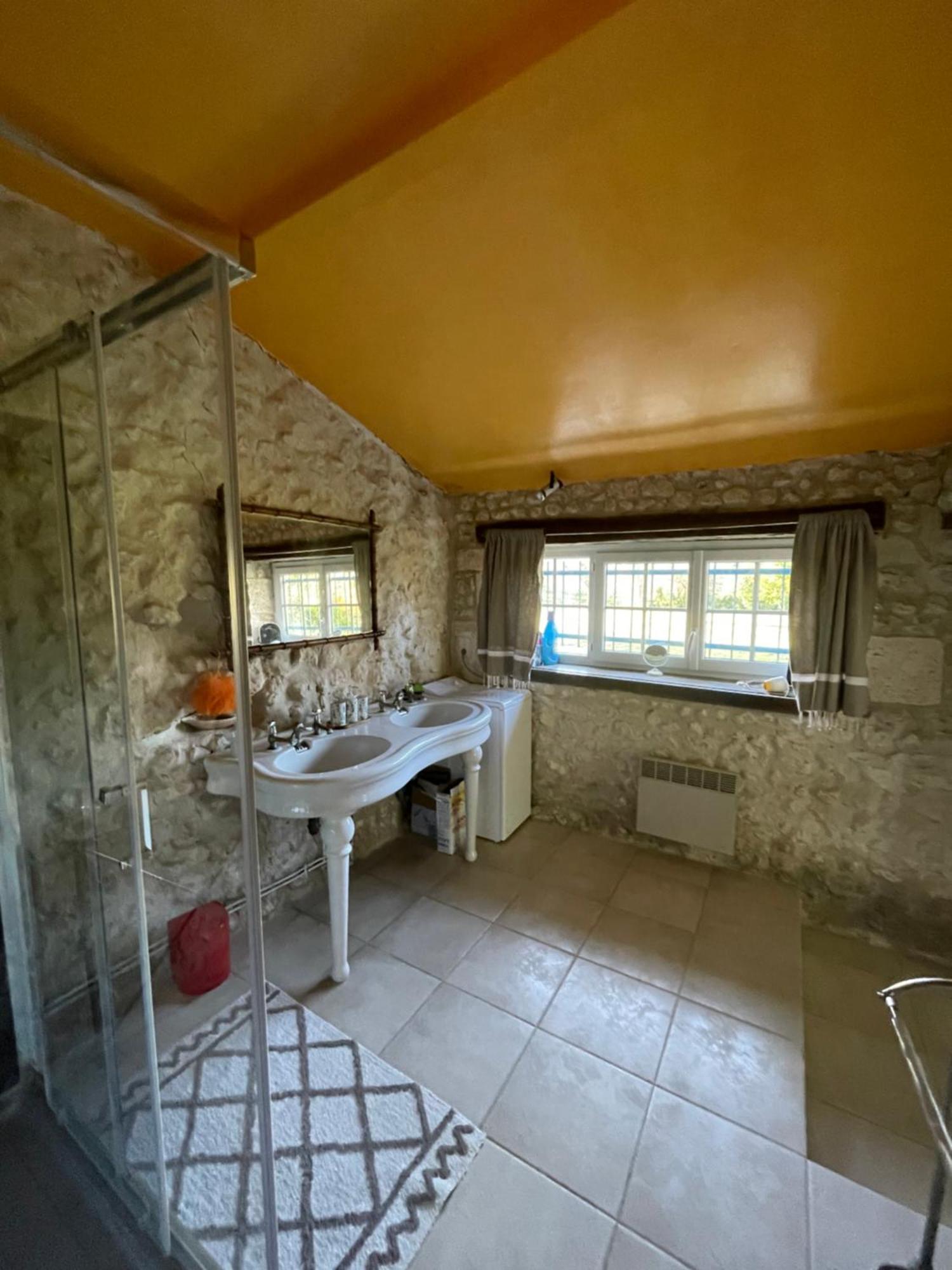Chez Magitte Une Chambre A Louer Bardenac Extérieur photo